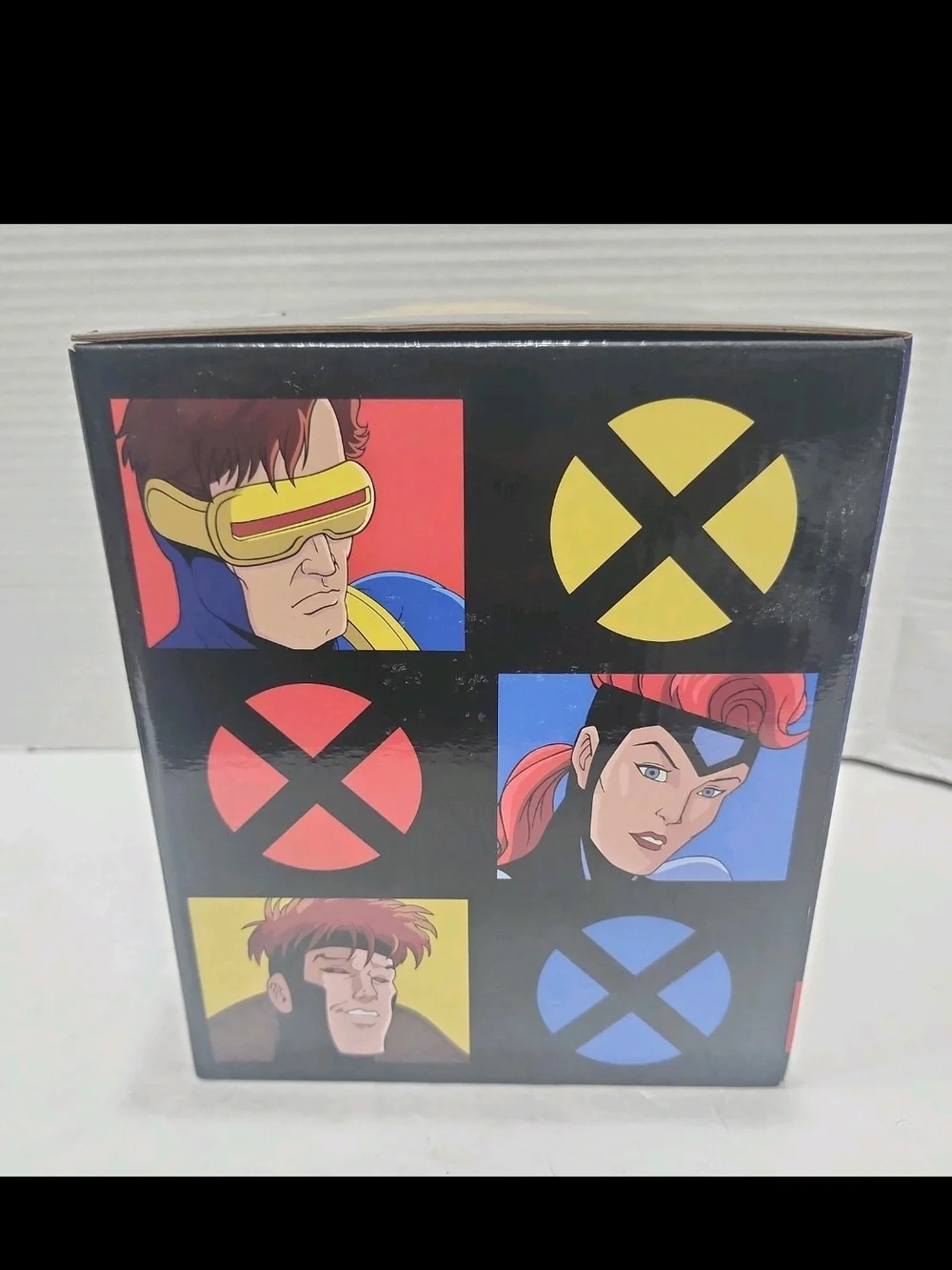 Marvel Wolverine Unmasked Resin Bust - Blue Yellow Black